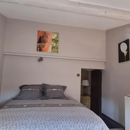 Villa De 240 M2 Au Calme Avec Piscine *